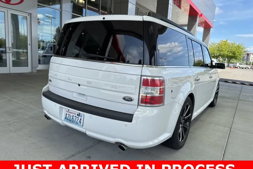 2015 Ford Flex SEL photo 1