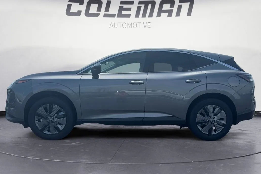 2025 Nissan Murano SL photo 1