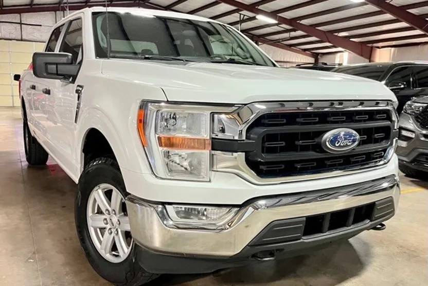 2022 Ford F-150 XLT photo 1