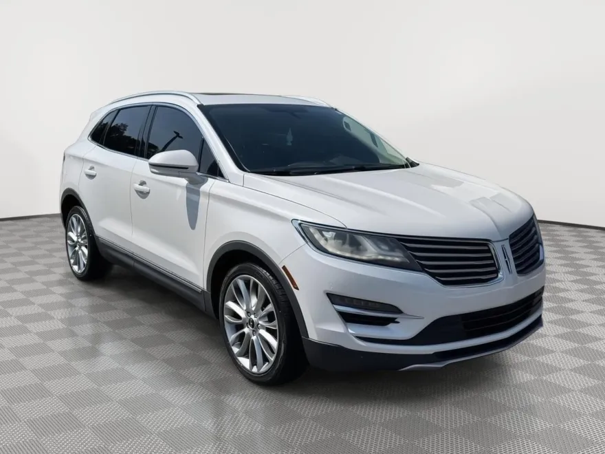 2017 Lincoln MKC Reserve photo 1
