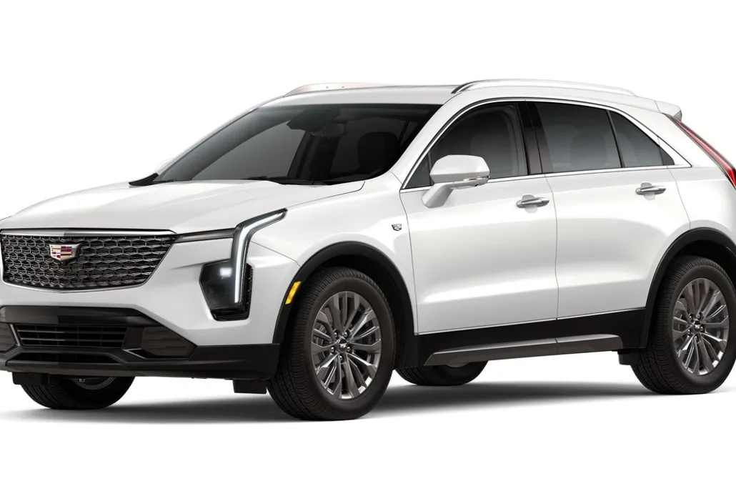 2025 Cadillac XT4 Premium Luxury photo 1