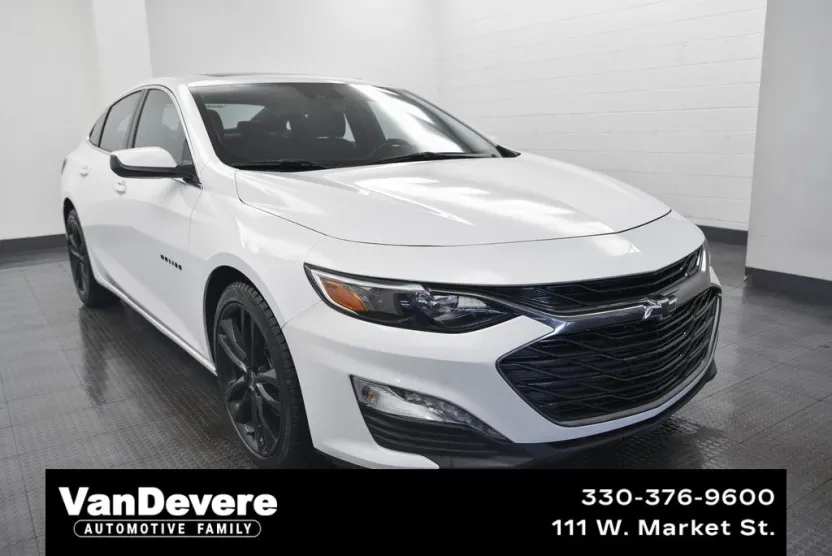 2023 Chevrolet Malibu 1LT photo 1