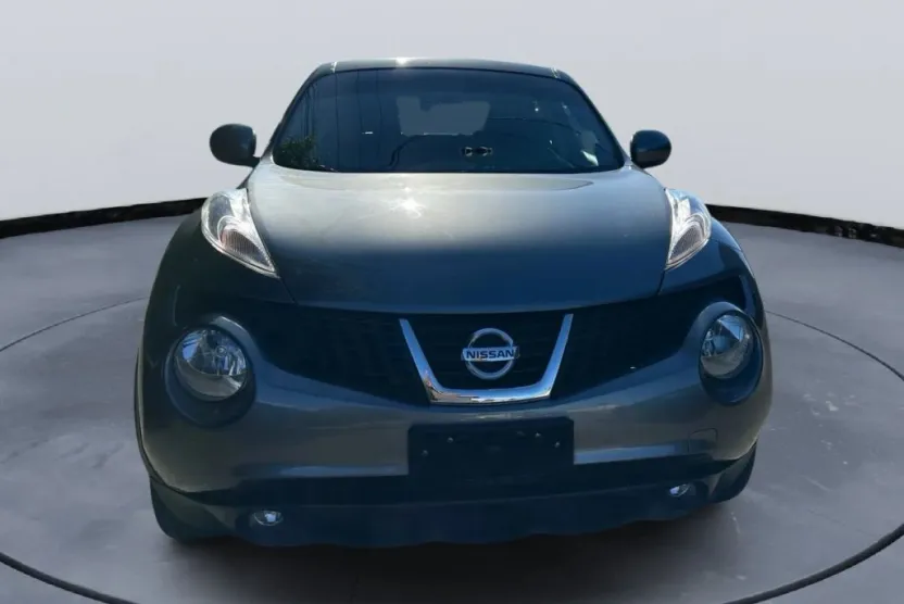 2012 Nissan Juke SL photo 1