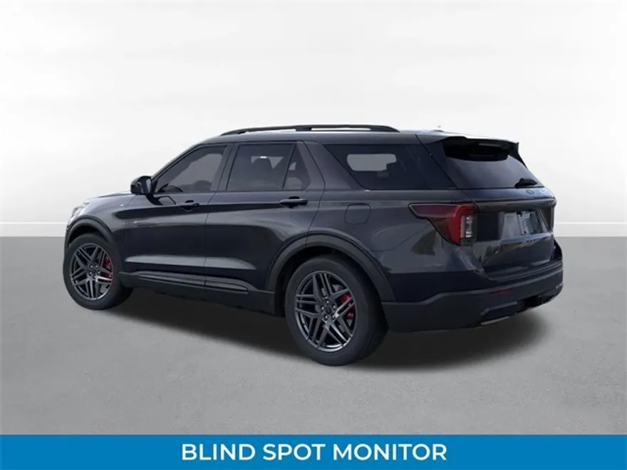 2025 Ford Explorer ST-Line photo 1