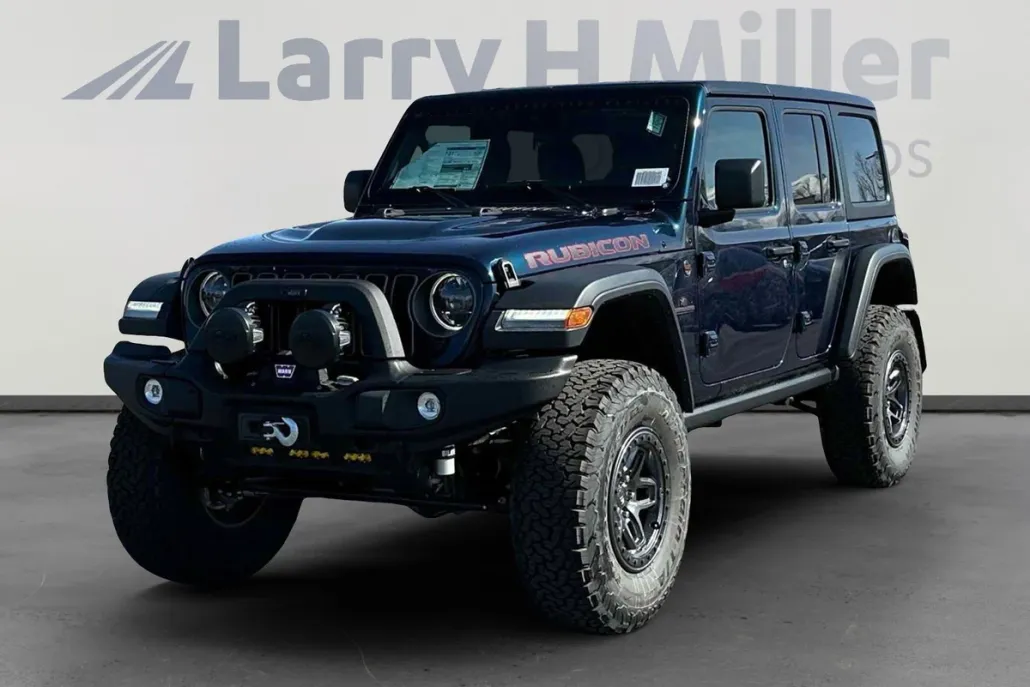 2025 Jeep Wrangler Rubicon photo 1