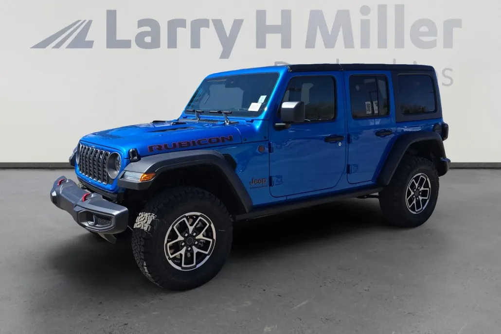 2025 Jeep Wrangler Rubicon photo 1