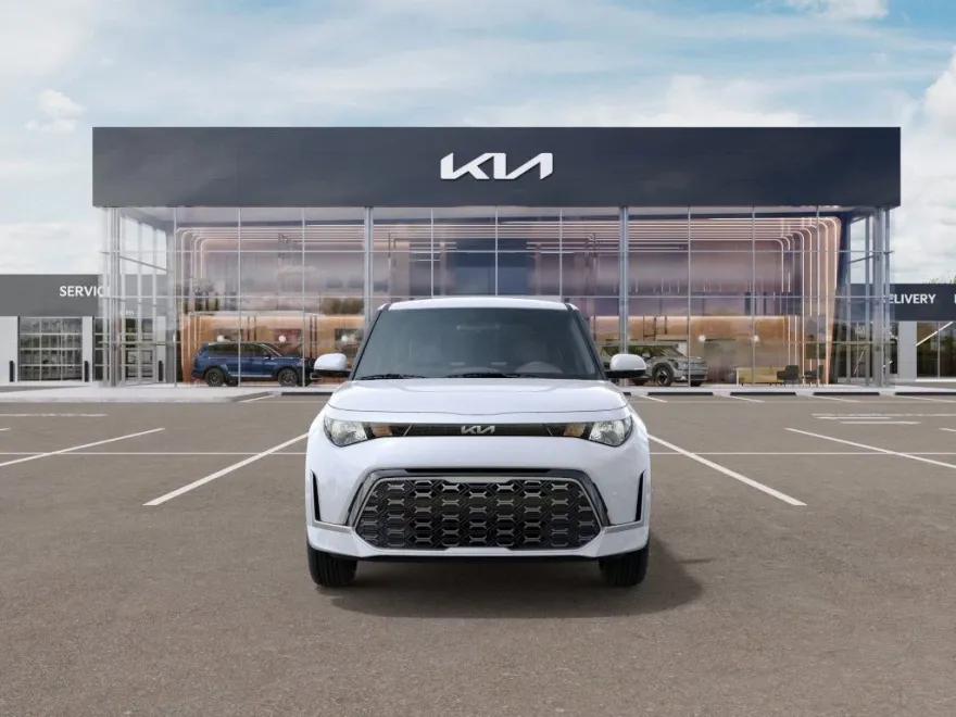 2025 Kia Soul GT-Line photo 1