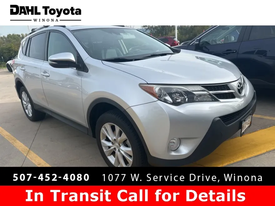 2015 Toyota RAV4 Limited photo 1