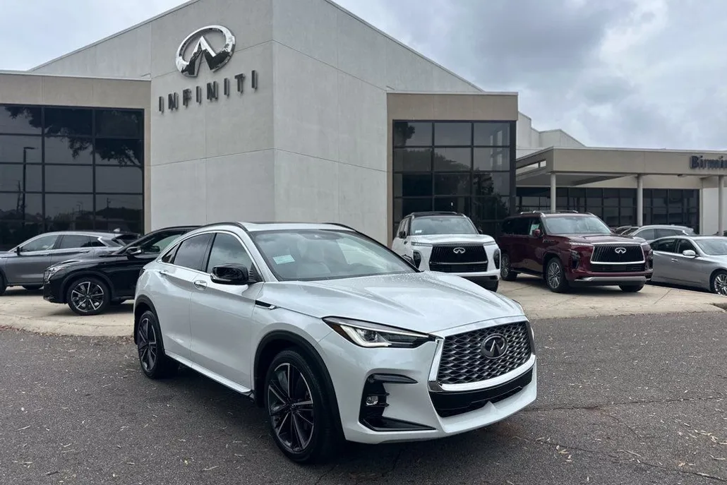 2025 Infiniti QX55 Luxe photo 1