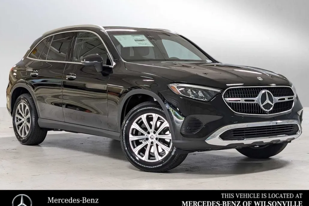 2025 Mercedes Benz GLC 300 4MATIC photo 1