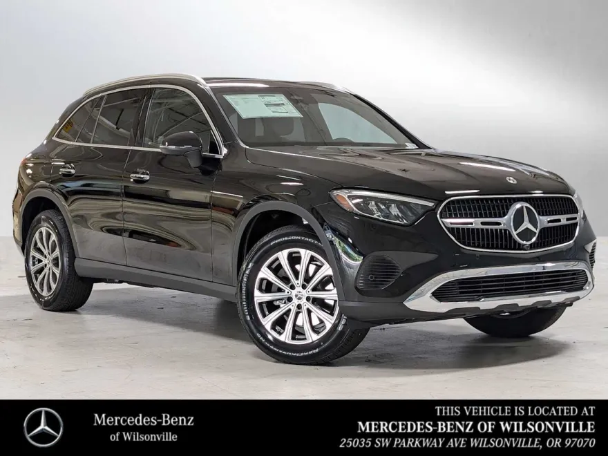 2025 Mercedes Benz GLC 300 4MATIC photo 1