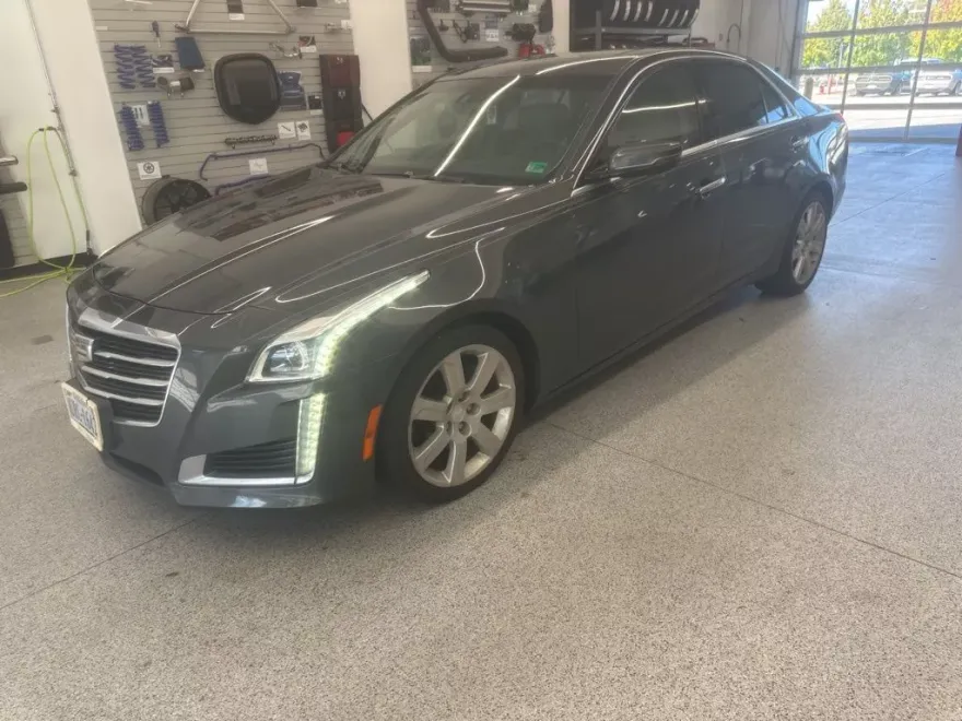 2016 Cadillac CTS Luxury photo 1