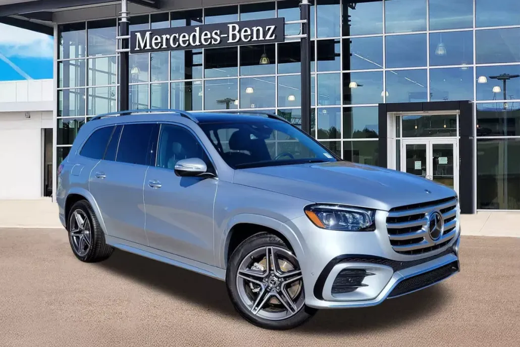 2025 Mercedes Benz GLS 450 photo 1