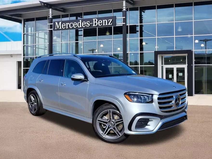 2025 Mercedes Benz GLS 450 photo 1