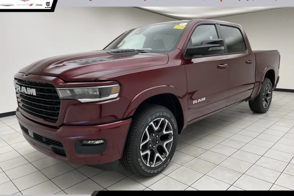2025 Ram 1500 Laramie photo 1