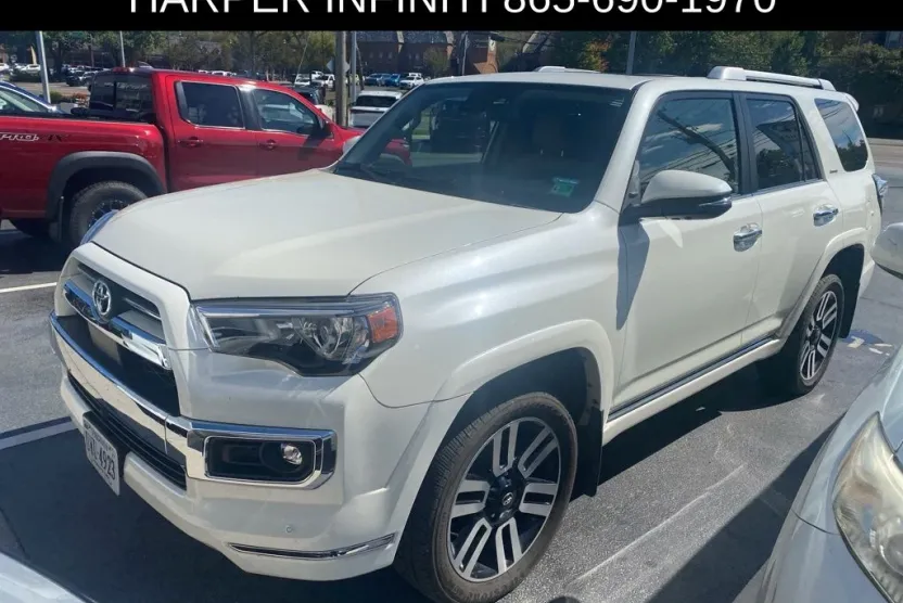 2022 Toyota 4Runner Limited photo 1