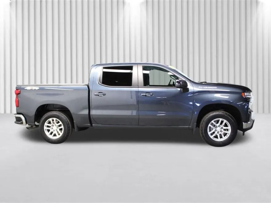2021 Chevrolet Silverado 1500 LT photo 1