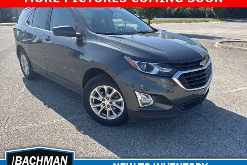 2021 Chevrolet Equinox LT photo 1