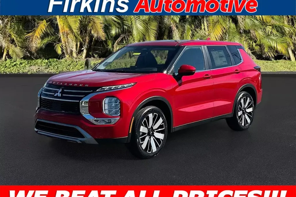 2025 Mitsubishi Outlander SE photo 1