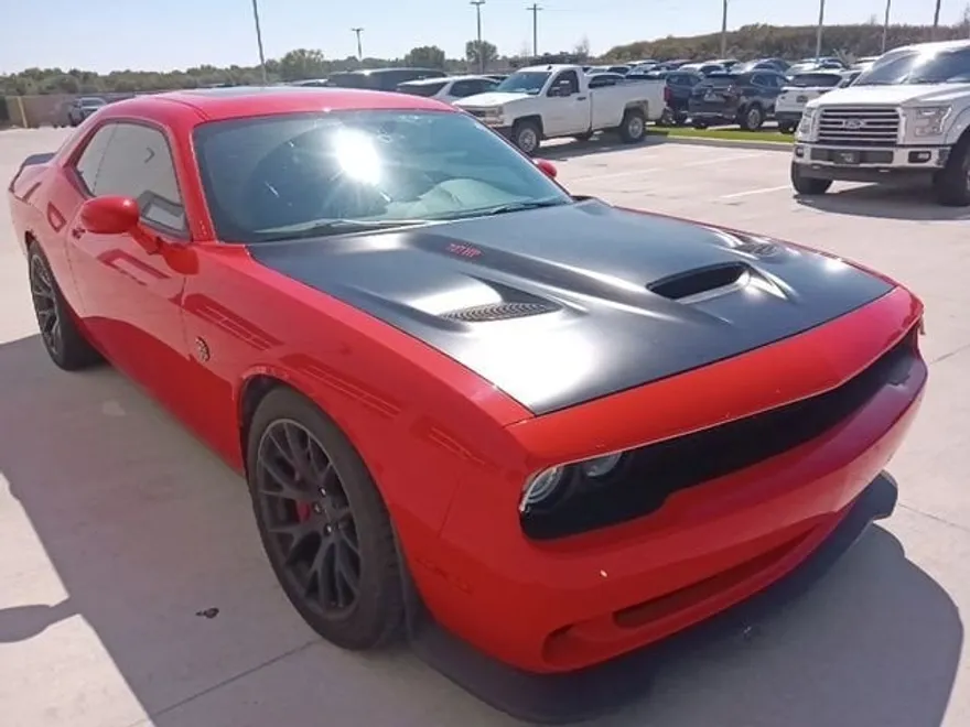 2016 Dodge Challenger SRT8 Hellcat photo 1
