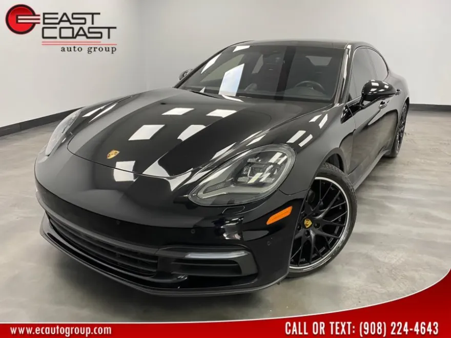 2017 Porsche Panamera 4 photo 1
