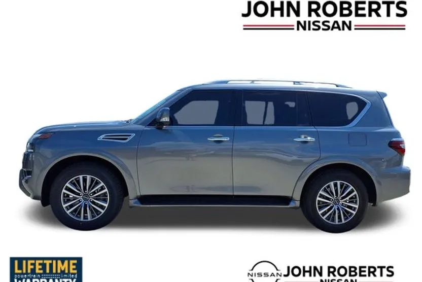 2024 Nissan Armada SL photo 1