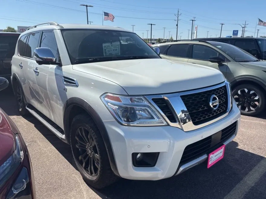 2018 Nissan Armada Platinum photo 1