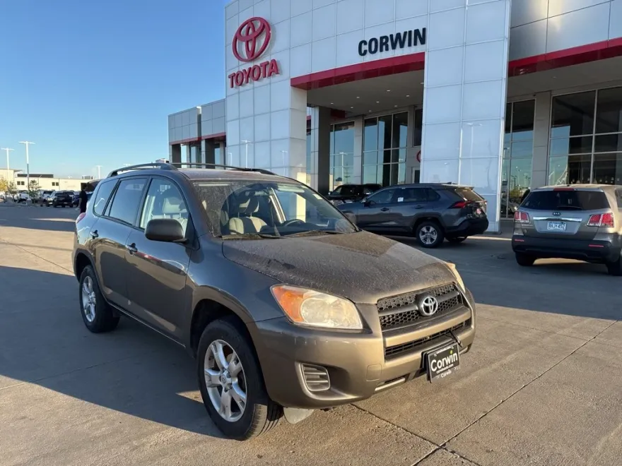 2011 Toyota RAV4 Base photo 1