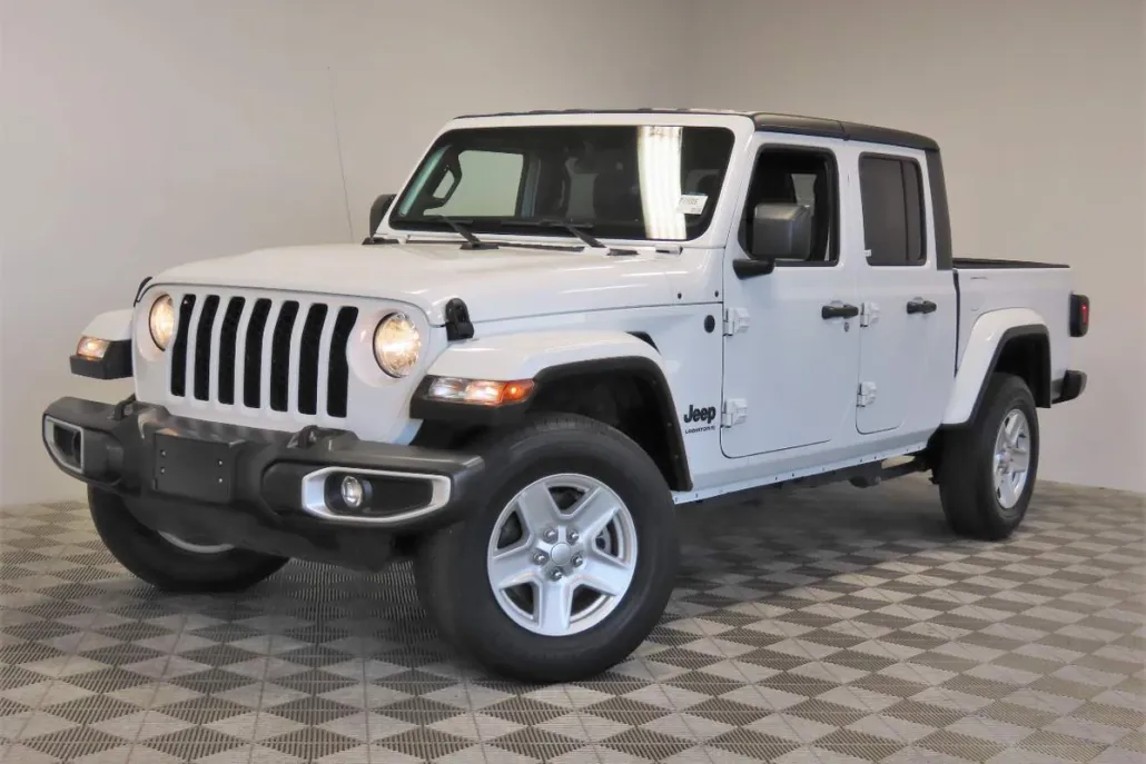 2023 Jeep Gladiator Sport photo 1