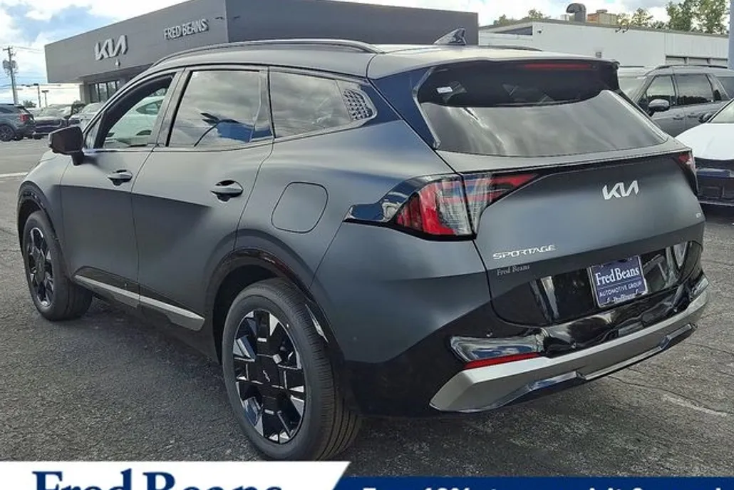 2026 Kia Sportage Hybrid photo 1