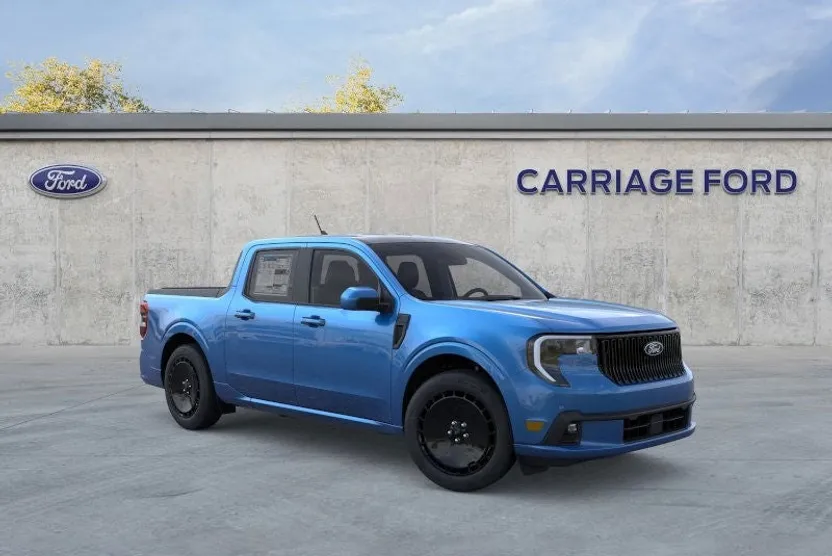 2025 Ford Maverick photo 1