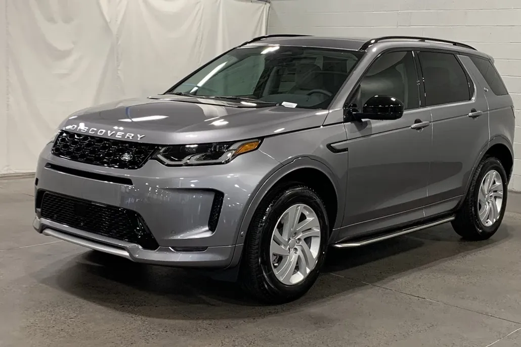 2025 Land Rover Discovery Sport S photo 1