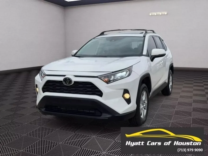 2019 Toyota RAV4 XLE Sport photo 1
