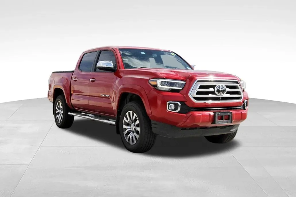 2023 Toyota Tacoma Limited photo 1
