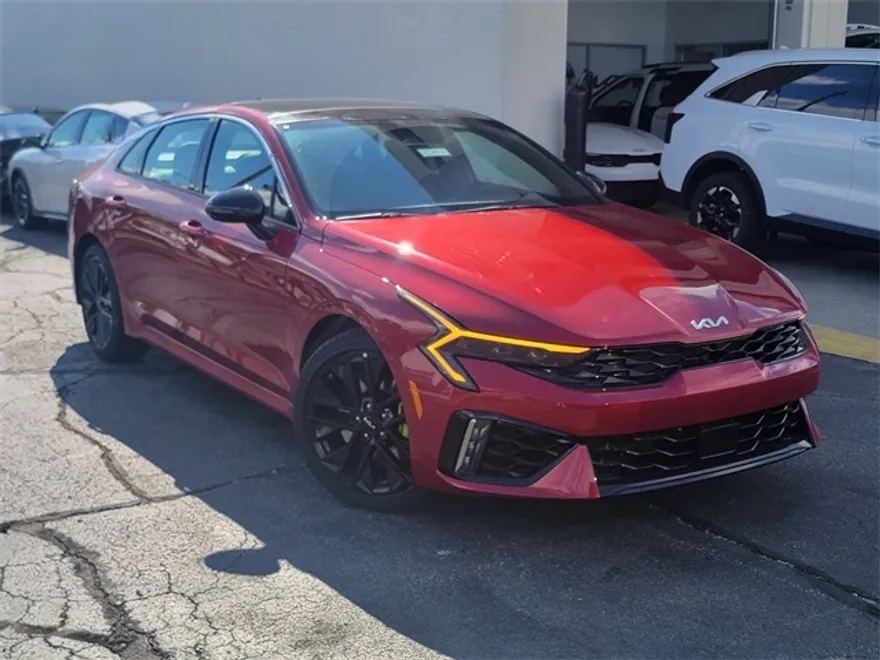 2026 Kia K5 GT photo 1