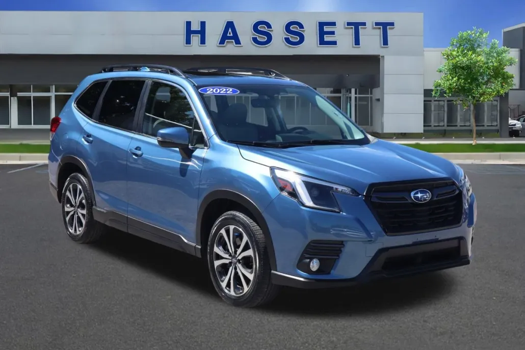 2022 Subaru Forester Limited photo 1