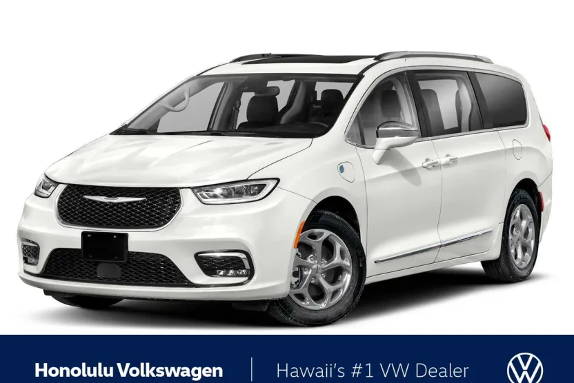 2021 Chrysler Pacifica Hybrid Limited photo 1