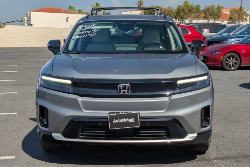 2024 Honda Prologue Touring photo 1