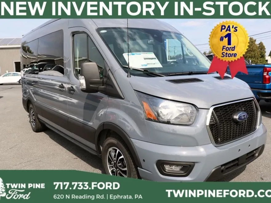 2025 Ford Transit Passenger Van XLT photo 1