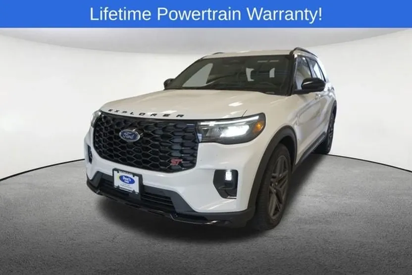 2025 Ford Explorer ST photo 1