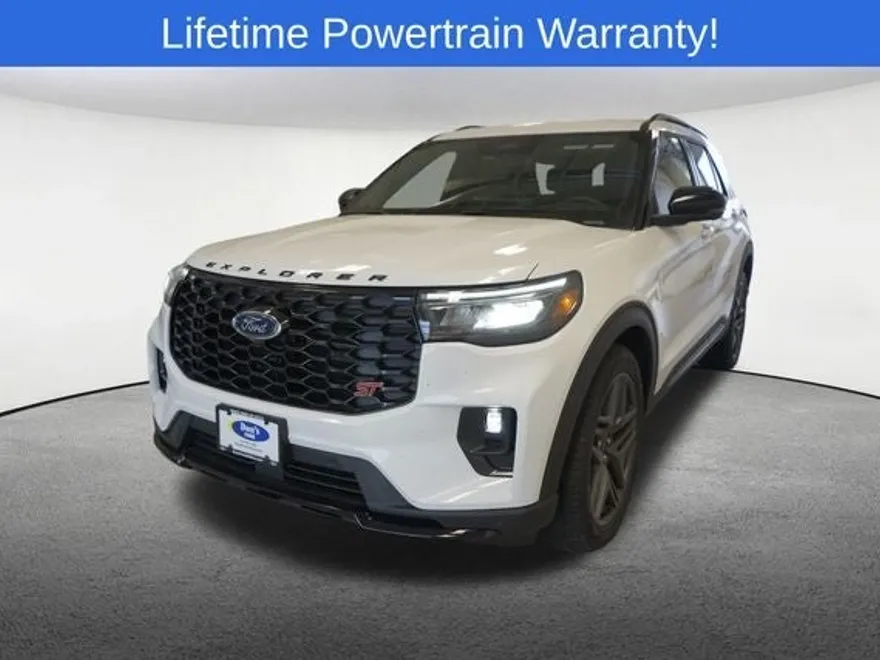 2025 Ford Explorer ST photo 1