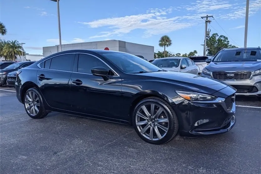 2020 Mazda Mazda6 Touring photo 1