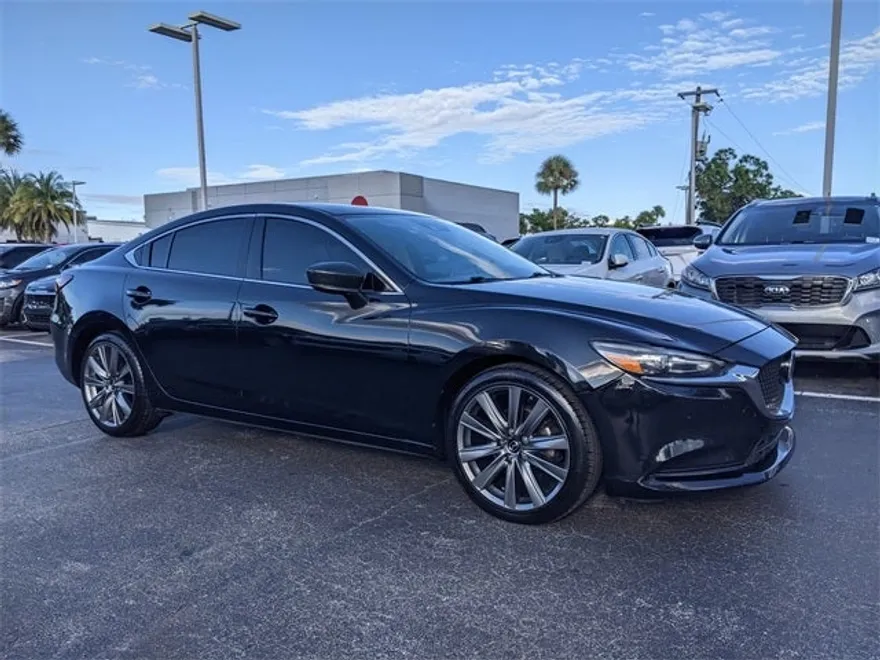 2020 Mazda Mazda6 Touring photo 1