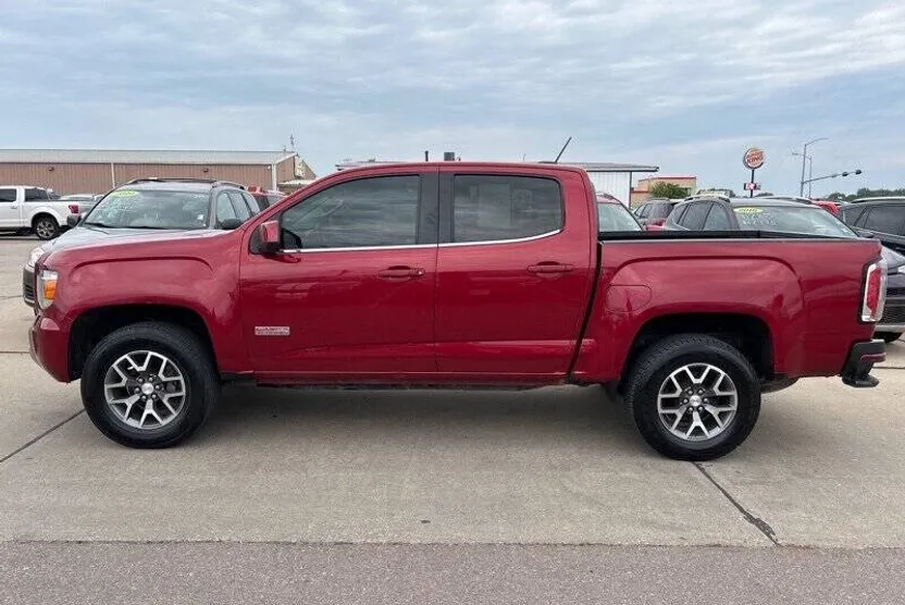 2017 Gmc Canyon SLE photo 1