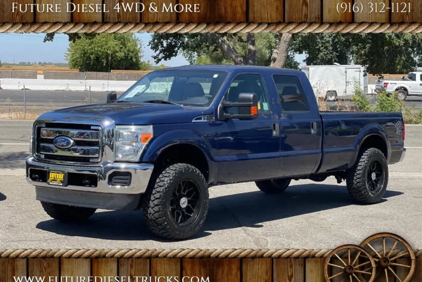 2011 Ford F-250 XLT photo 1