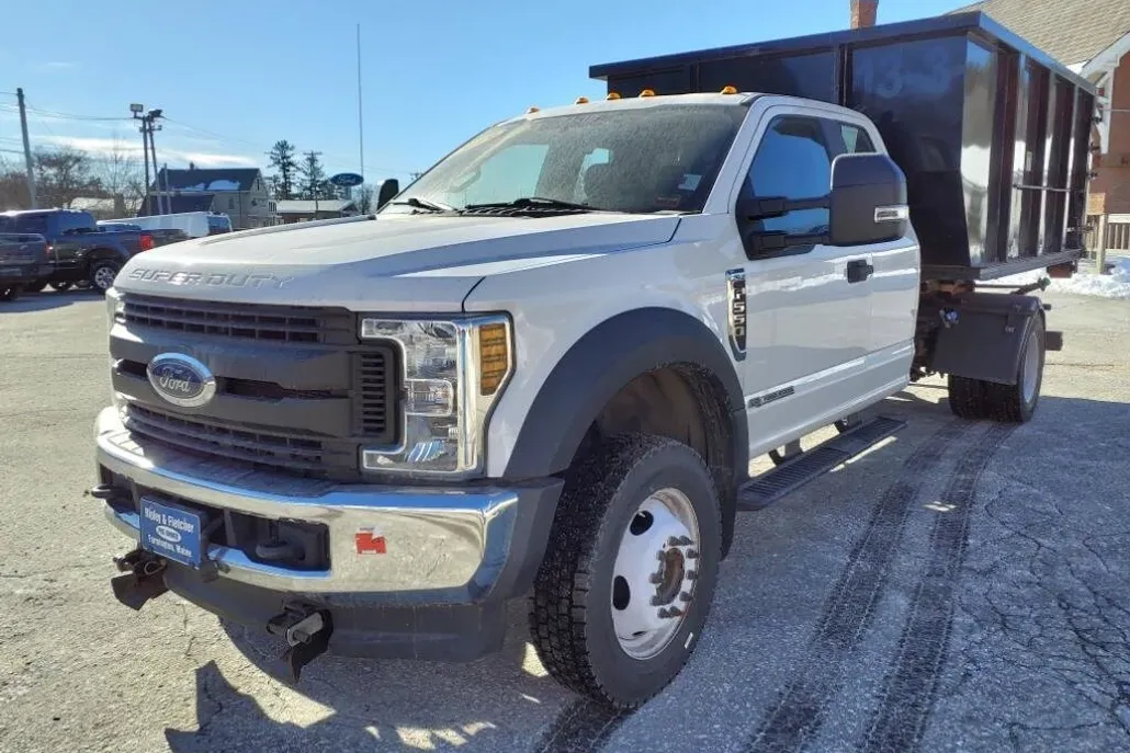 2019 Ford F-550 XL photo 1