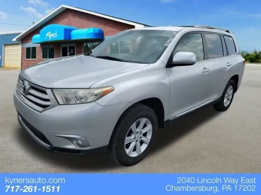 2011 Toyota Highlander Limited photo 1
