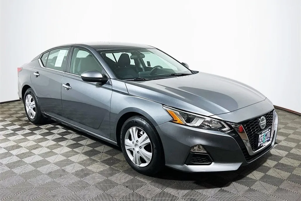 2020 Nissan Altima 2.5 S photo 1