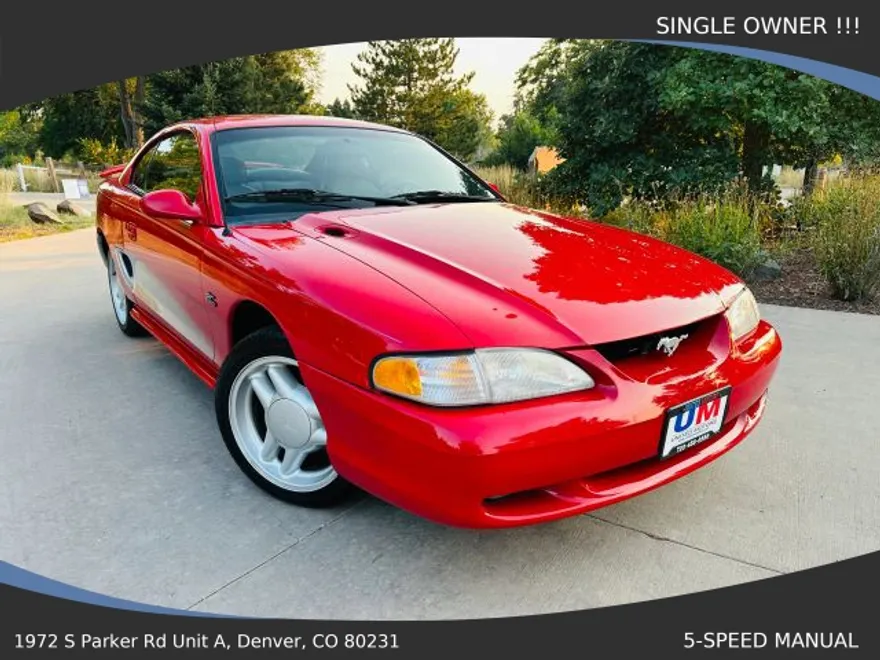 1995 Ford Mustang GT photo 1