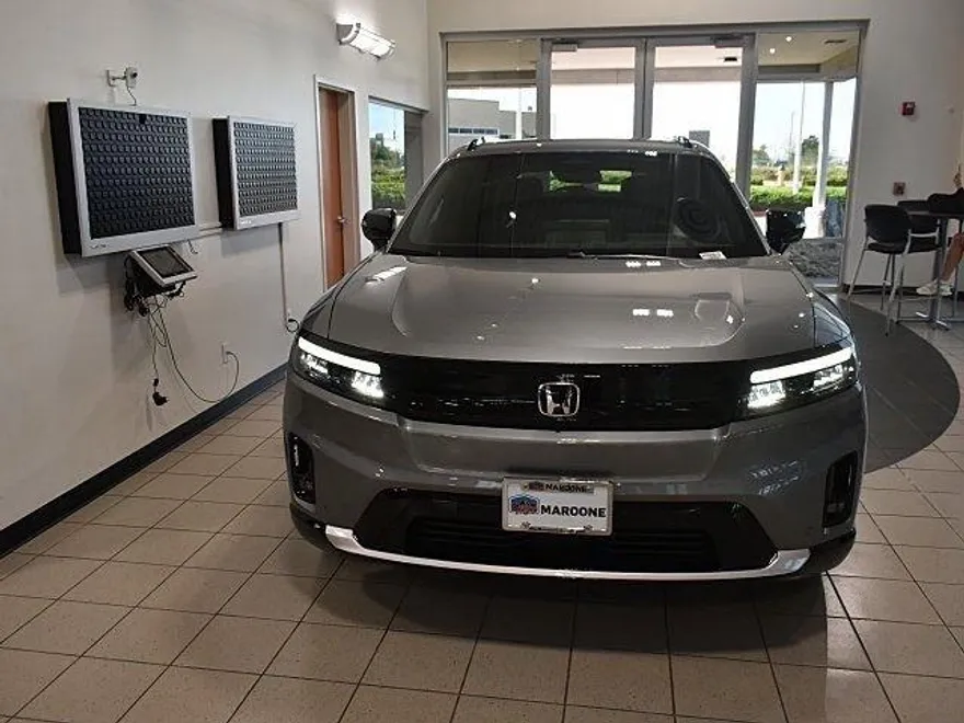 2025 Honda Prologue Elite photo 1
